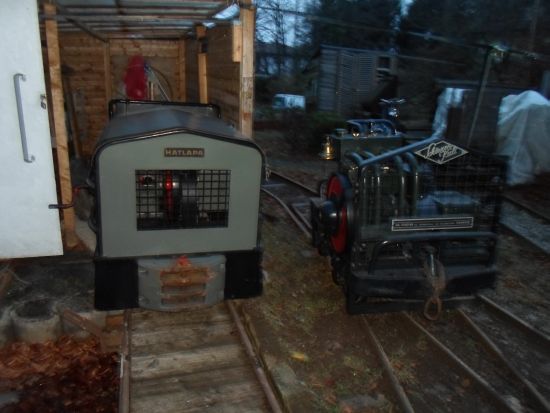 unsere beiden kleinen Loks